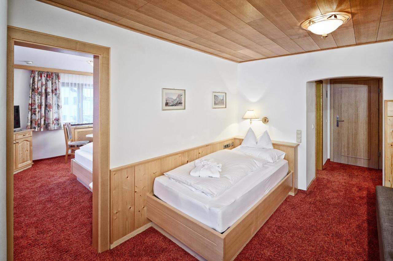 Hotel & Chalet Bellevue Lech am Arlberg Exterior photo