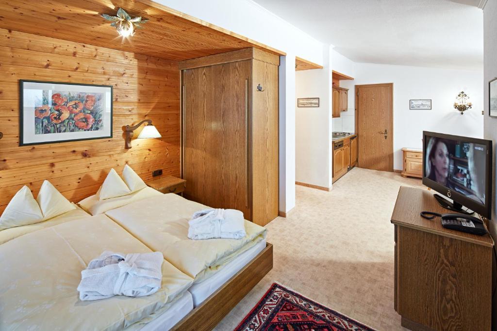 Hotel & Chalet Bellevue Lech am Arlberg Exterior photo