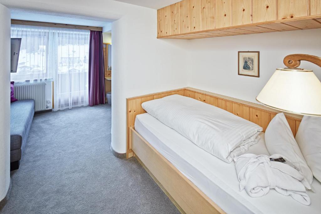 Hotel & Chalet Bellevue Lech am Arlberg Exterior photo